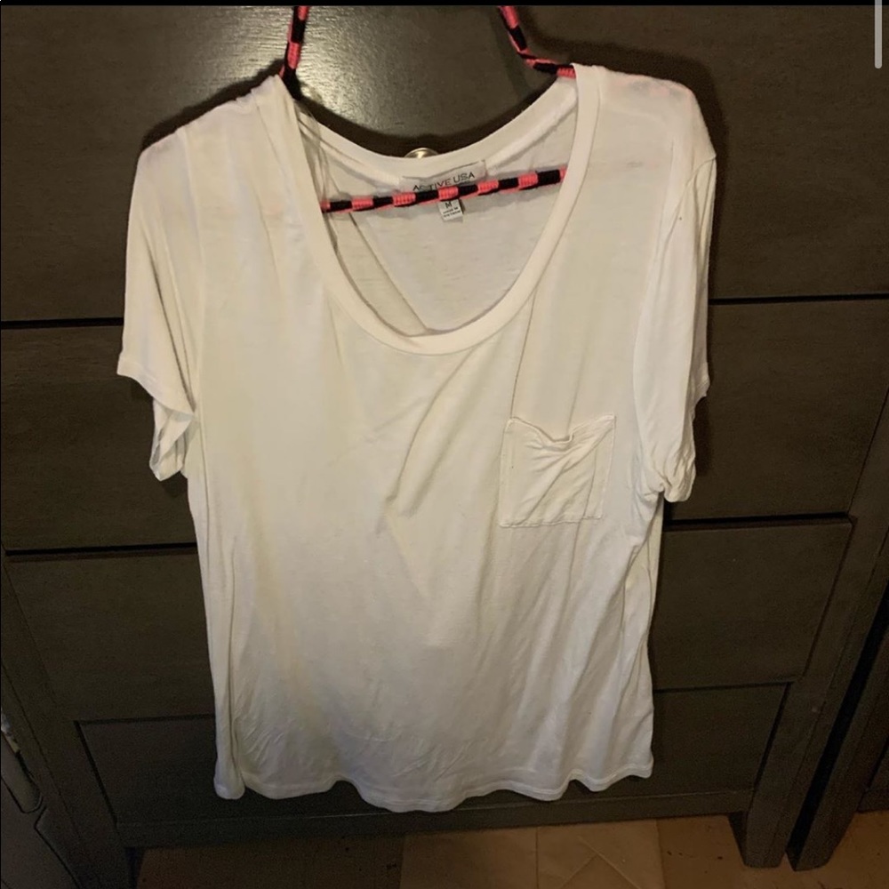 Plain white t shirt with pocket